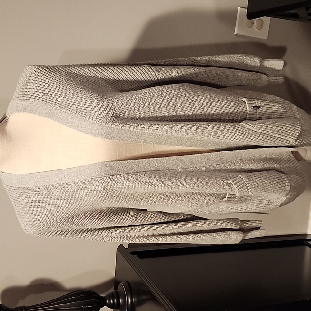 Hollister Light Gray Knit Cardigan Sweater2 Pockets Size L PTP 24 1/2 + inches